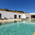 Skylines Estate Villa Páros