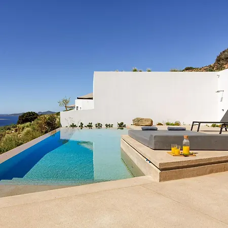 Skylines Estate Paros Villa *